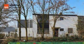 Hauptbild Sofort bezugsfrei: Gepflegtes Haus in zentraler Lage mit Garage